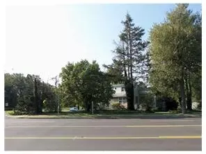 2 Farmhaven, Edison, NJ 08820 photo 1