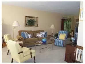 804 Maplecrest Rd, Edison, NJ 08820 photo 2