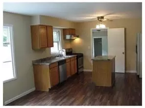 283 Plainfield Rd, Edison, NJ 08820 photo 3
