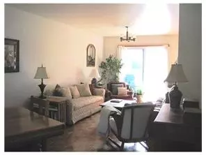 1507 Timber Oaks Rd, Edison, NJ 08820 photo 2