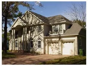 24 Freeman Ave, Edison, NJ 08820 photo 1