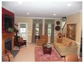 4 Sandra Ct, Old Bridge, NJ 08857 photo 3