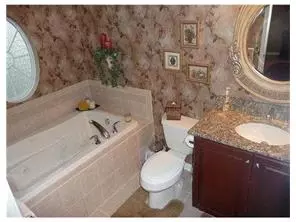4 Sandra Ct, Old Bridge, NJ 08857 photo 9