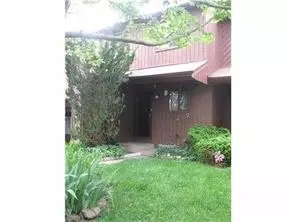 3 Iris Ct, Edison, NJ 08820 photo 1