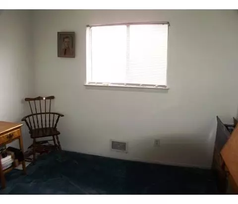 15 Ely Pl, Edison, NJ 08817 photo 14