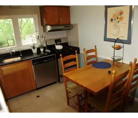 15 Ely Pl, Edison, NJ 08817 photo 2