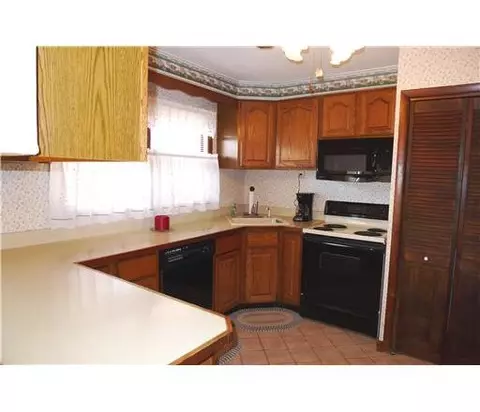 50 Wayne St, Edison, NJ 08817 photo 6