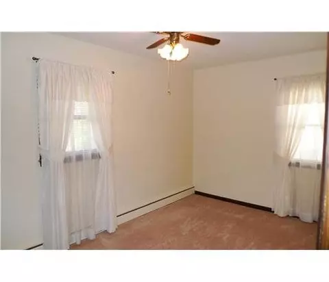 50 Wayne St, Edison, NJ 08817 photo 11