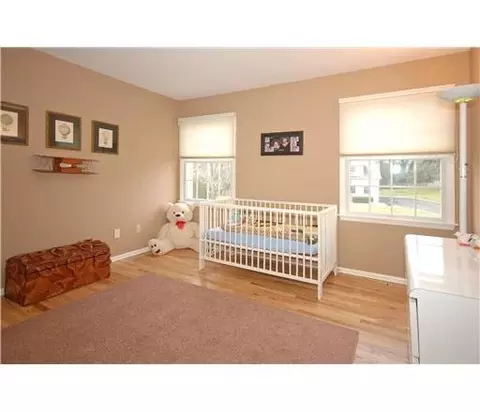2 Deri Ct, Edison, NJ 08820 photo 17