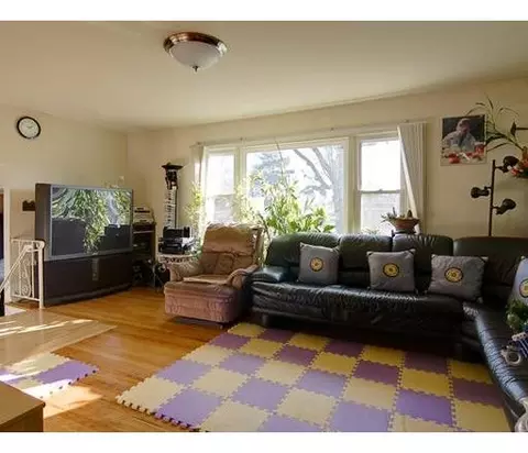 6 Barbara Pl, Edison, NJ 08817 photo 4
