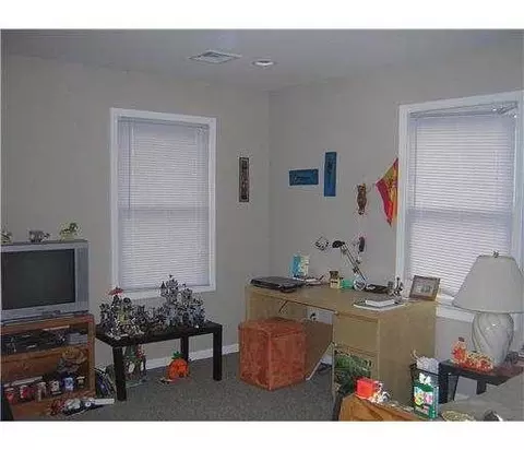 9 Bonham Dr, Edison, NJ 08837 photo 8