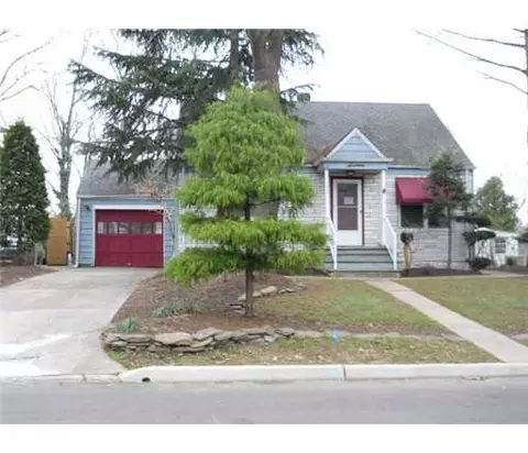 16 Ovington Ave, Edison, NJ 08817 photo 1