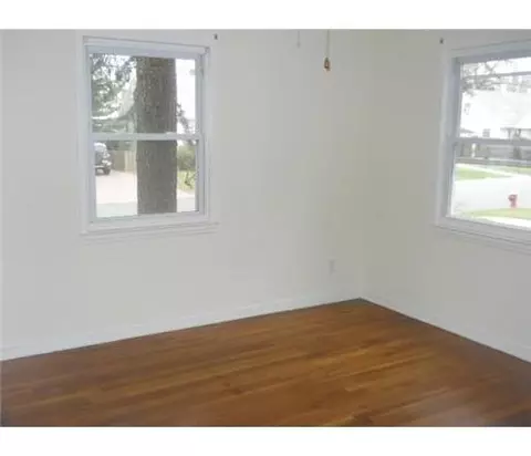 16 Ovington Ave, Edison, NJ 08817 photo 9