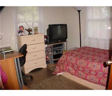 9 Stevens Rd, Edison, NJ 08817 photo 8