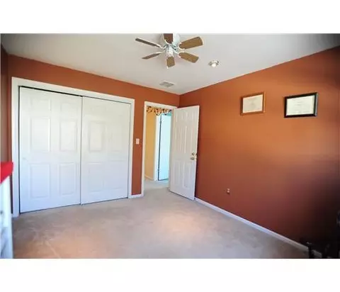 42 Champlain Way, NJ 08823 photo 21
