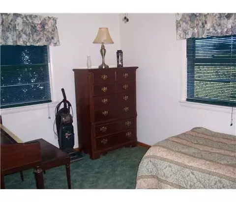 22 Cedar St, Edison, NJ 08820 photo 2