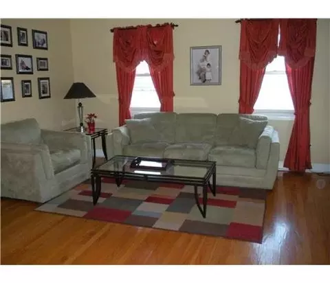 425 Fairview Ave, Middlesex, NJ 08846 photo 5