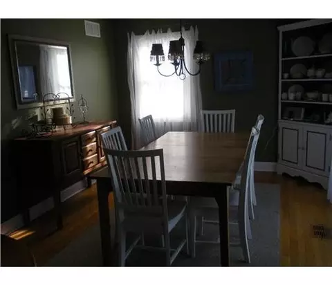 425 Fairview Ave, Middlesex, NJ 08846 photo 7