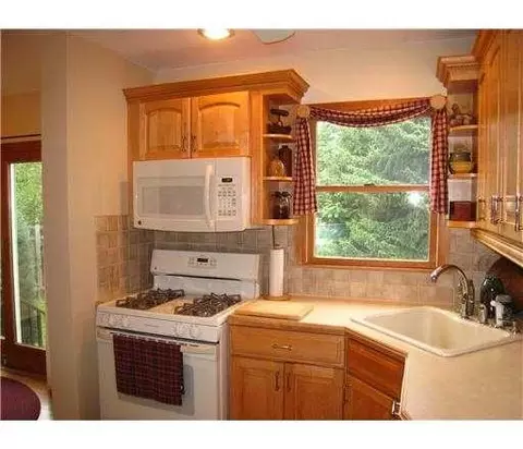 3 Center Pl, Middlesex, NJ 08846 photo 8