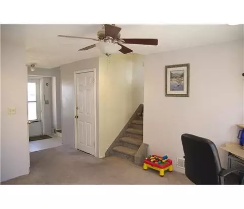 2 Salka Ct, Edison, NJ 08817 photo 7