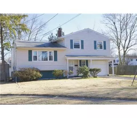 2 Salka Ct, Edison, NJ 08817 photo 1
