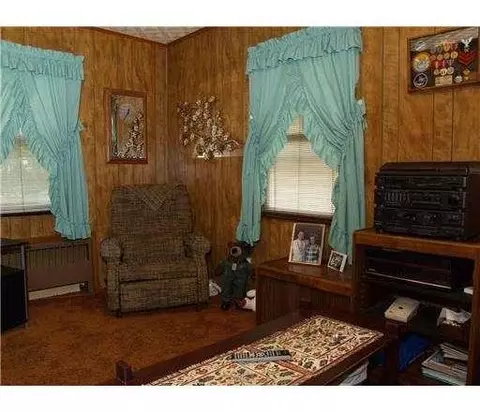104 S Main St, Edison, NJ 08837 photo 2