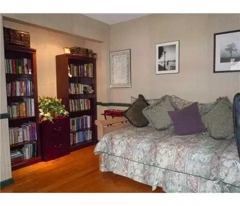 147 Redpine Loop, Old Bridge, NJ 08857 photo 9