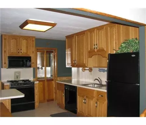 33 Matson Rd, Edison, NJ 08817 photo 4