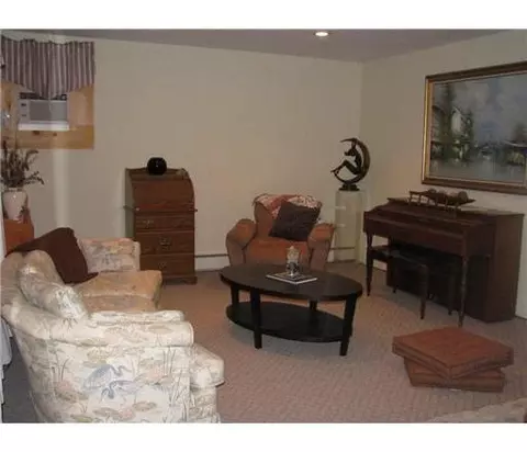 33 Matson Rd, Edison, NJ 08817 photo 14