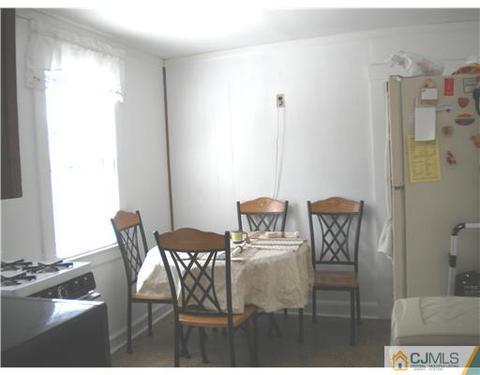 611 Second St, Dunellen, NJ 08812 photo 6