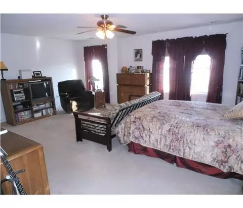 10 Maciorowski Rd, NJ 08859 photo 13