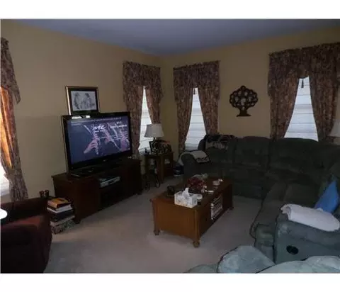 10 Maciorowski Rd, NJ 08859 photo 7