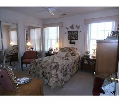10 Maciorowski Rd, NJ 08859 photo 17