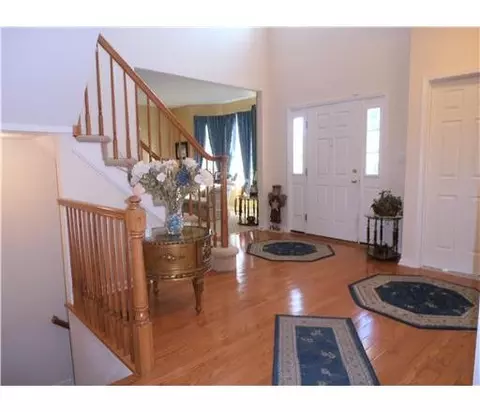 10 Maciorowski Rd, NJ 08859 photo 3