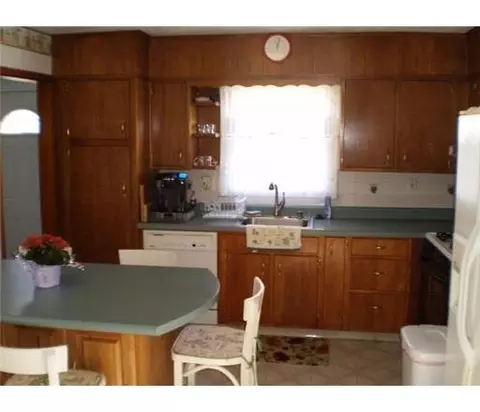 62 Wayne St, Edison, NJ 08817 photo 6