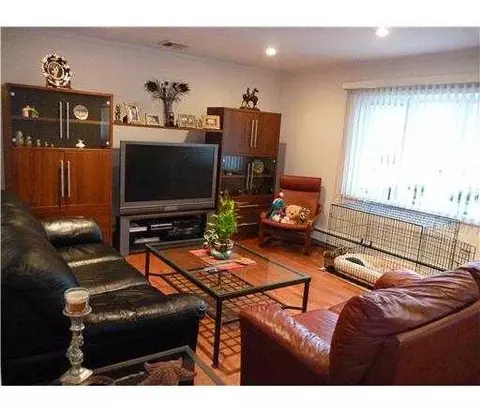 39 Weldon Rd, Edison, NJ 08817 photo 5