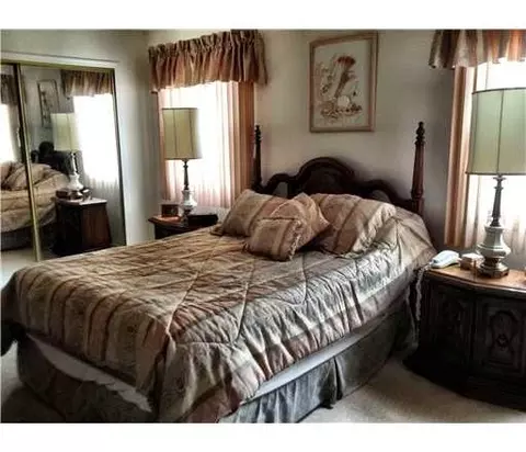 29 Firethorn Dr, Edison, NJ 08820 photo 8
