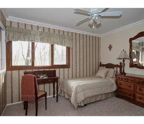 14 Golf Rd, Edison, NJ 08820 photo 11