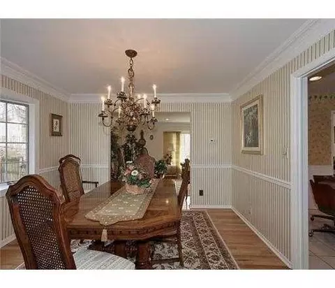 14 Golf Rd, Edison, NJ 08820 photo 5