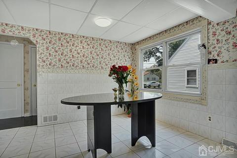 415 Giles Ave, Middlesex, NJ 08846 photo 10