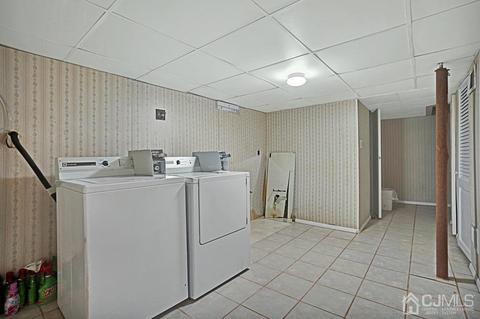 415 Giles Ave, Middlesex, NJ 08846 photo 20