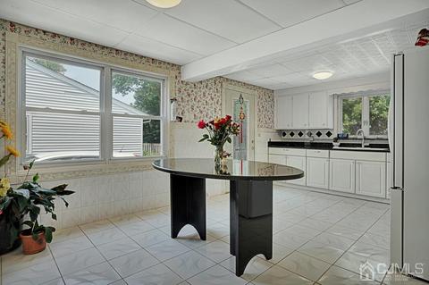 415 Giles Ave, Middlesex, NJ 08846 photo 9