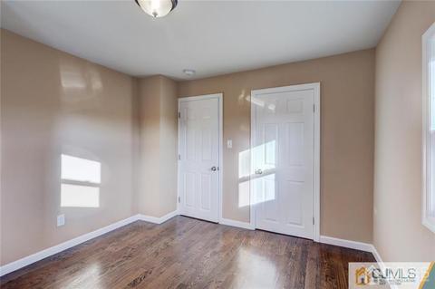 128 Chestnut St, Middlesex, NJ 08846 photo 11