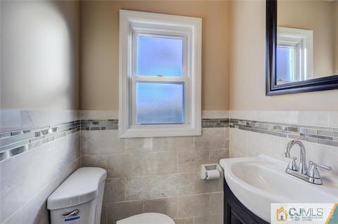 128 Chestnut St, Middlesex, NJ 08846 photo 16