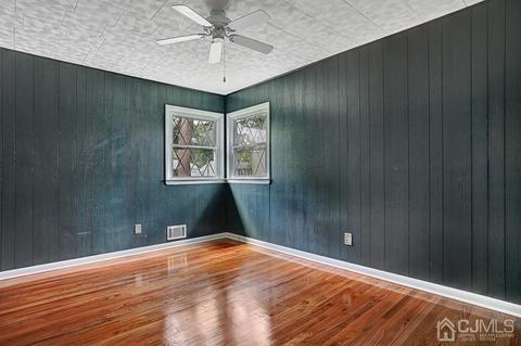 46 Glen Gary Dr, Middlesex, NJ 08846 photo 11