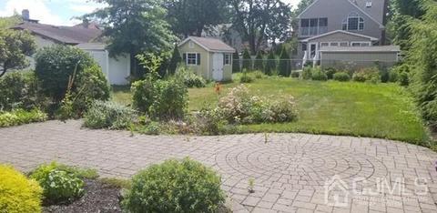 311 D St, Middlesex, NJ 08846 photo 9