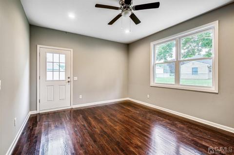 9 Markham Rd, Edison, NJ 08817 photo 14