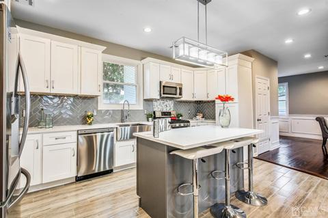 9 Markham Rd, Edison, NJ 08817 photo 9