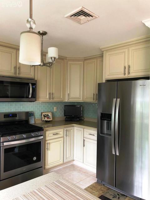 2 Westervelt Pl, Passaic, NJ 07055 photo 5