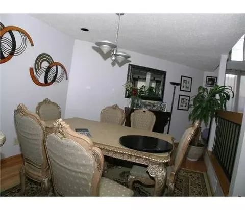 38 Westgate Dr, Edison, NJ 08820 photo 7